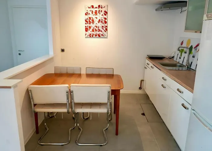 Apartment Helle Kellerwohnung Im Gruenen Mit Sauna *