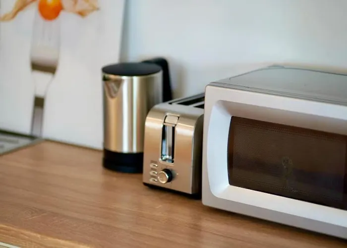 Helle Kellerwohnung Im Grünen Mit Sauna