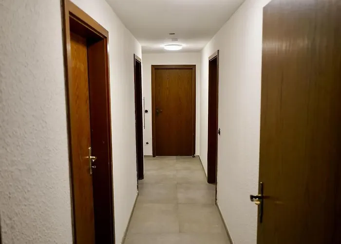 Helle Kellerwohnung Im Grünen Mit Sauna *